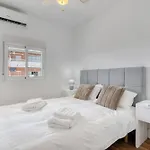 Marinas Apartment *